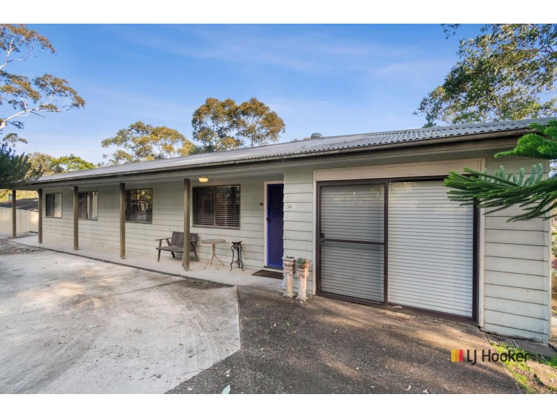 20 Bernadette Boulevard, Batehaven NSW 2536