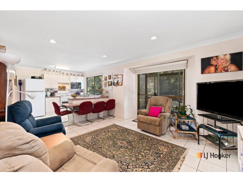 20 Bernadette Boulevard, Batehaven NSW 2536