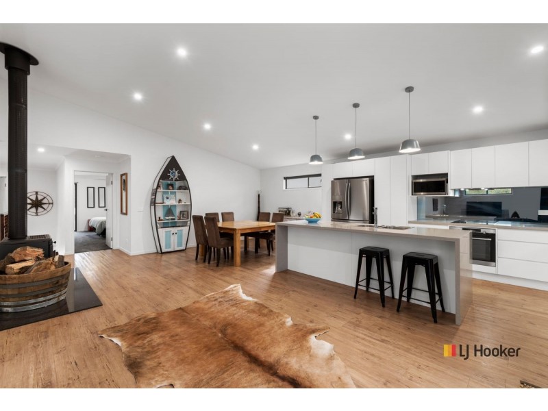 42 Carramar Drive, Lilli Pilli NSW 2536