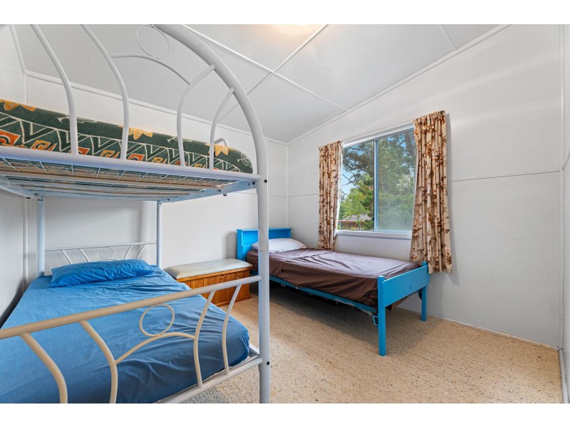 4 Smith Street, Broulee NSW 2537