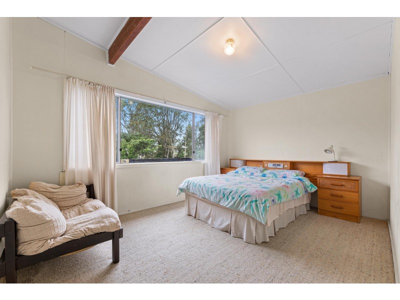 4 Smith Street, Broulee NSW 2537