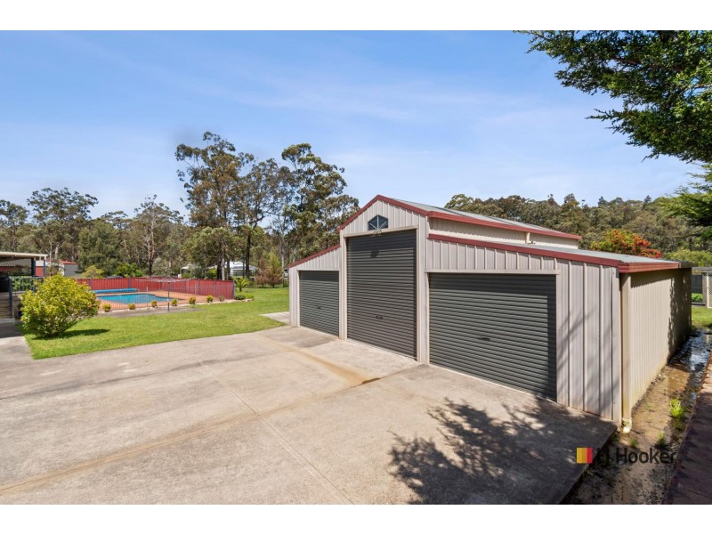 6 Estuary Way, Mossy Point NSW 2537