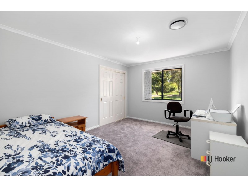 6 Estuary Way, Mossy Point NSW 2537