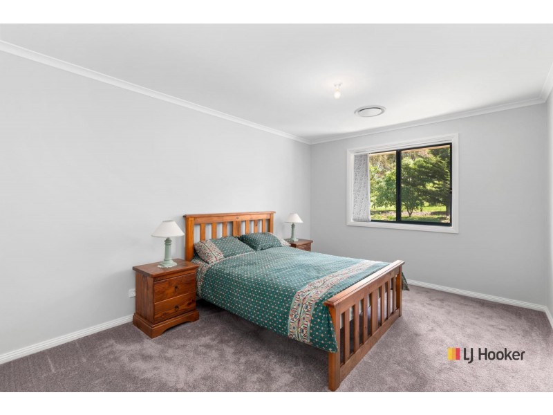 6 Estuary Way, Mossy Point NSW 2537