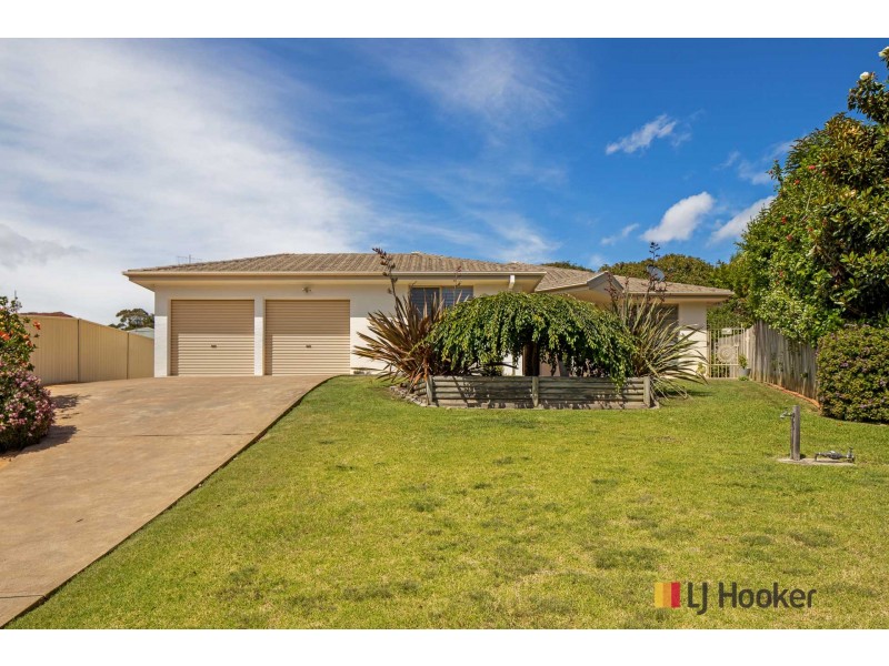 3 Banks Place, Sunshine Bay NSW 2536