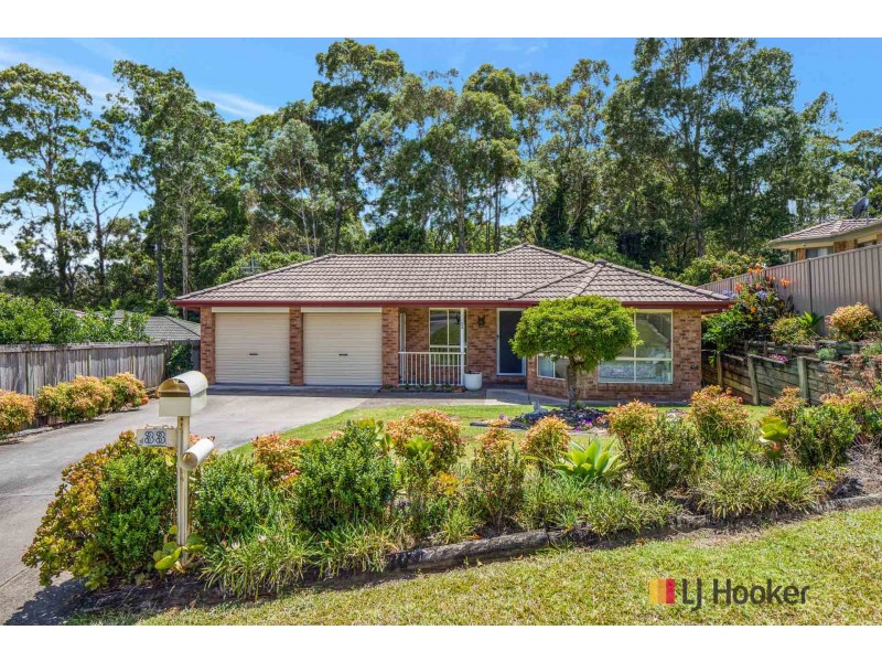 33 Wills Crescent, Denhams Beach NSW 2536