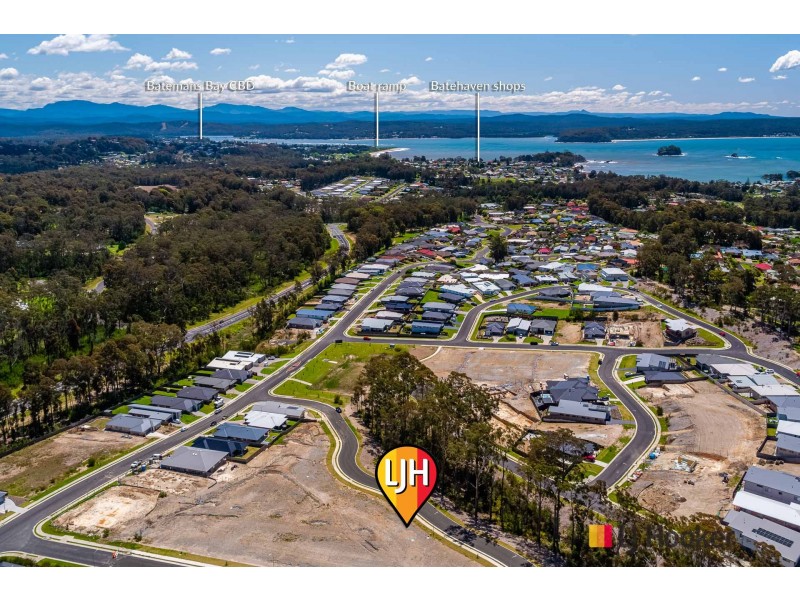 14 Tench Street, Sunshine Bay NSW 2536