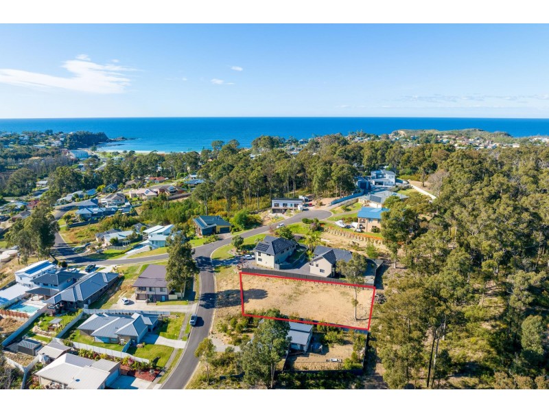 4 Vince Place, Malua Bay NSW 2536