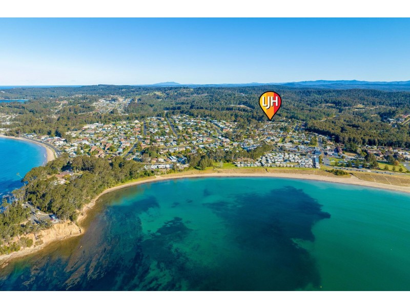 16 Christopher Crescent, Batehaven NSW 2536