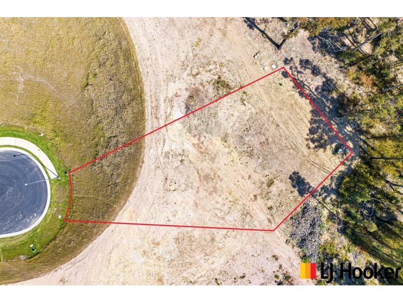 16 Corymbia Place, Malua Bay NSW 2536