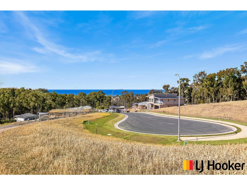 16 Corymbia Place, Malua Bay NSW 2536