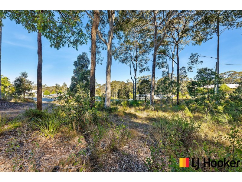 1 Escape Place, Malua Bay NSW 2536