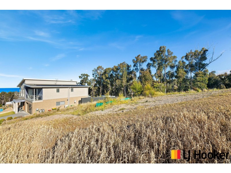 11 Corymbia Place, Malua Bay NSW 2536