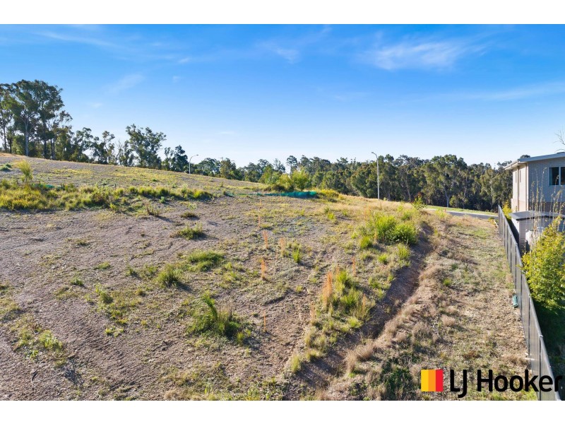 11 Corymbia Place, Malua Bay NSW 2536