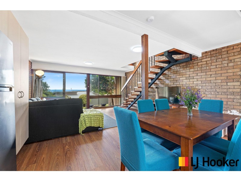 8/1 Calton Road, Batehaven NSW 2536