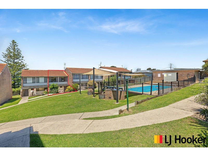 8/1 Calton Road, Batehaven NSW 2536