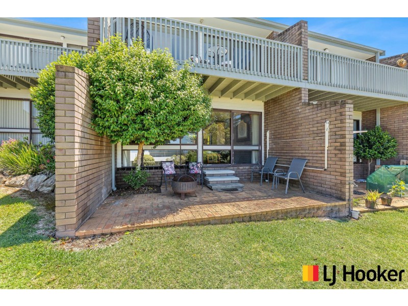 8/1 Calton Road, Batehaven NSW 2536