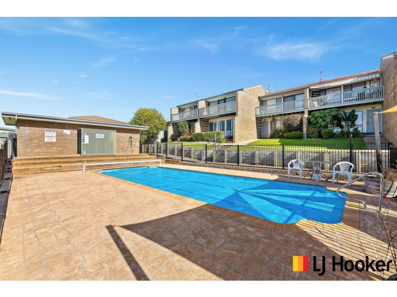 8/1 Calton Road, Batehaven NSW 2536