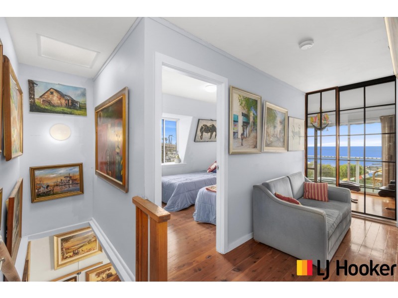 33 Iluka Avenue, Malua Bay NSW 2536