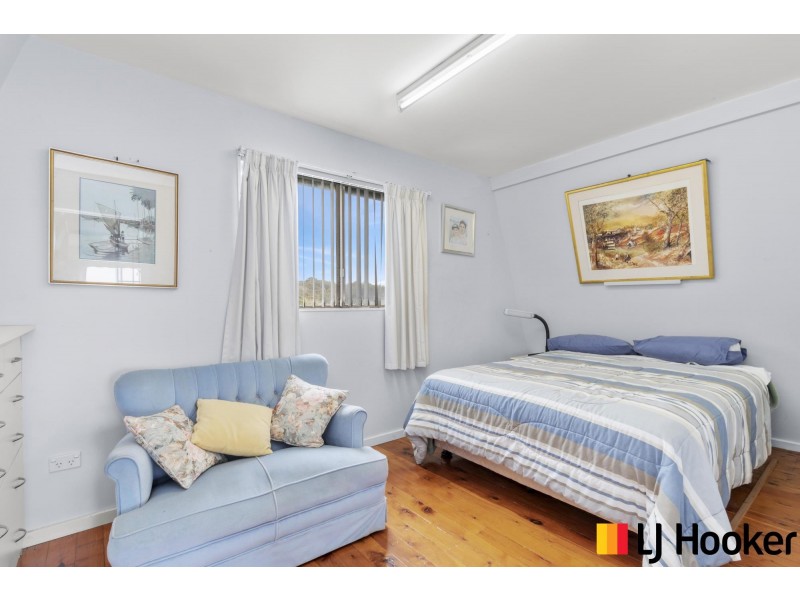 33 Iluka Avenue, Malua Bay NSW 2536