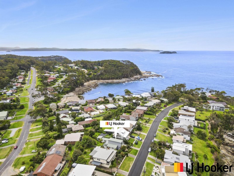 33 Iluka Avenue, Malua Bay NSW 2536