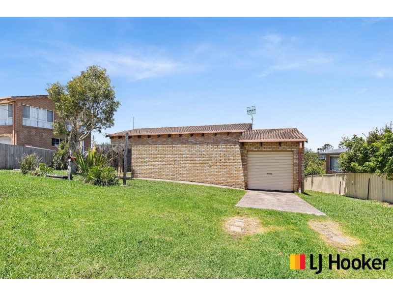5 Pyang Avenue, Malua Bay NSW 2536