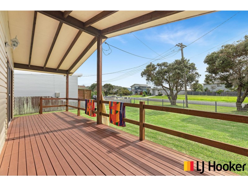 43 Red Hill Parade, Tomakin NSW 2537