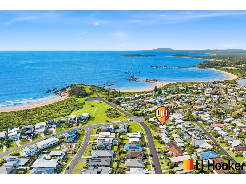 43 Red Hill Parade, Tomakin NSW 2537