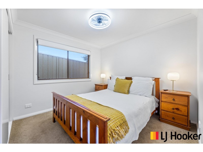 5 Seabreeze Lane, Malua Bay NSW 2536