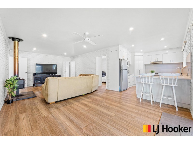 28 Euroka Avenue, Malua Bay NSW 2536
