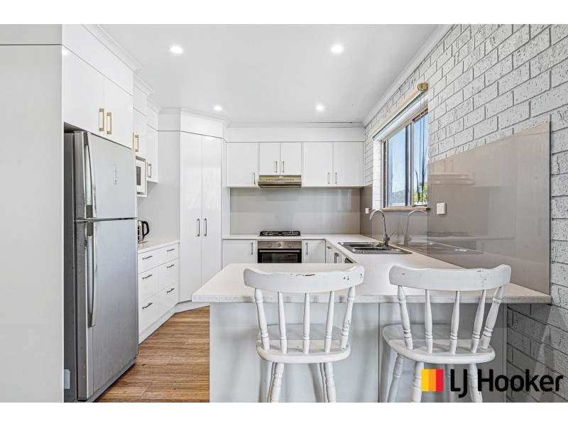 28 Euroka Avenue, Malua Bay NSW 2536