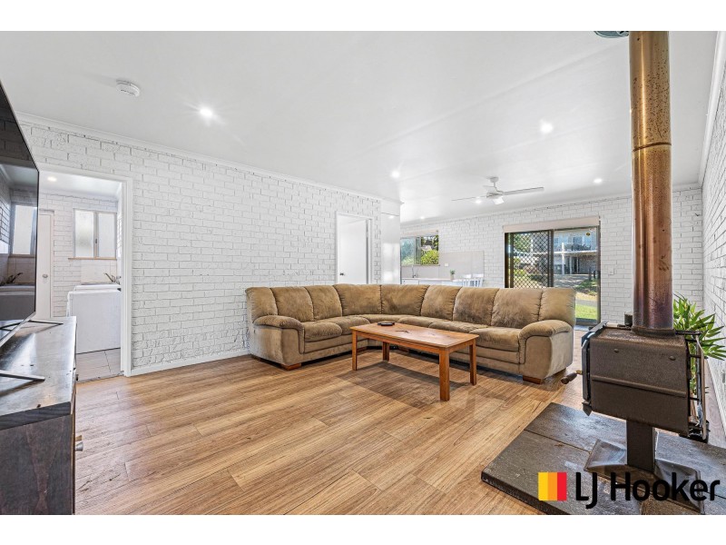 28 Euroka Avenue, Malua Bay NSW 2536