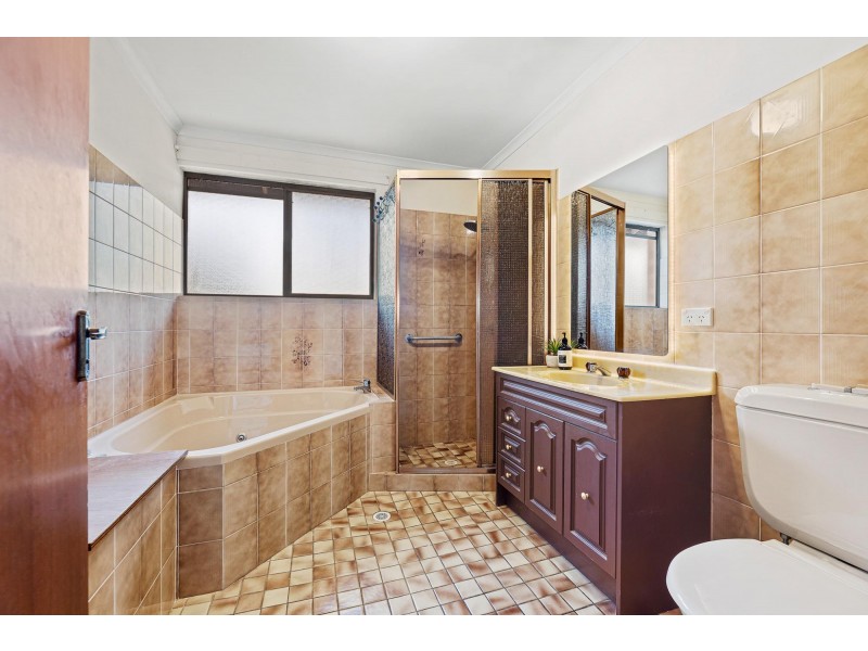 392 George Bass Drive, Malua Bay NSW 2536