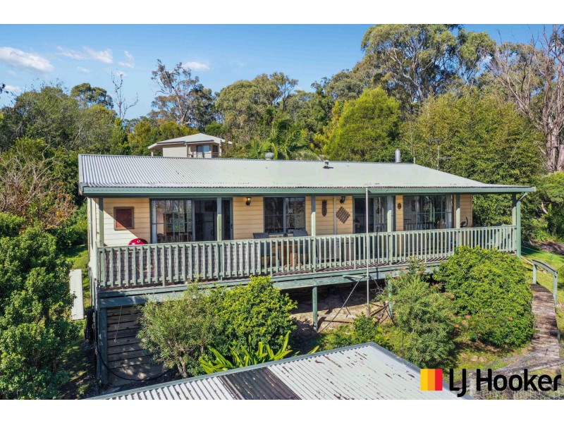 1 Halyard Drive, Moruya Heads NSW 2537