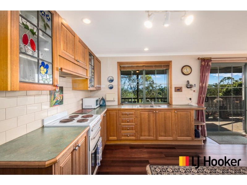 1 Halyard Drive, Moruya Heads NSW 2537