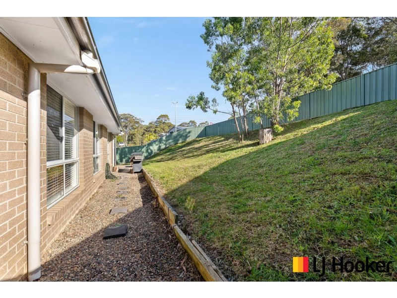2 Escape Place, Malua Bay NSW 2536