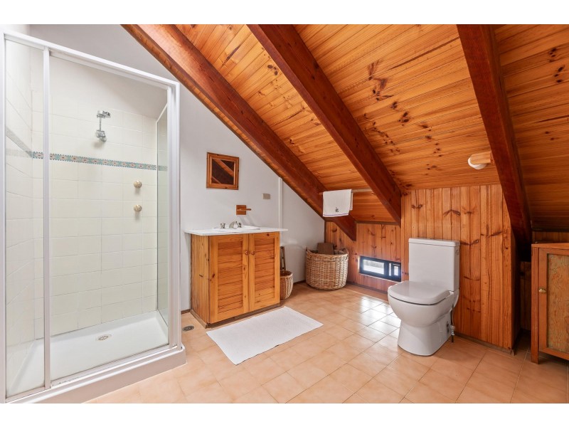 15 Hazel Road, Moruya Heads NSW 2537