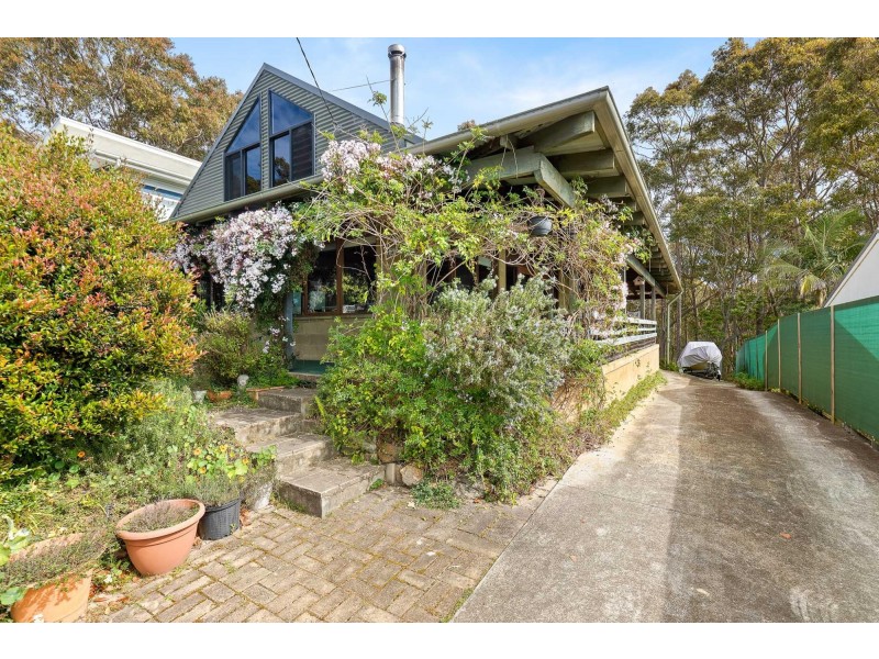 15 Hazel Road, Moruya Heads NSW 2537