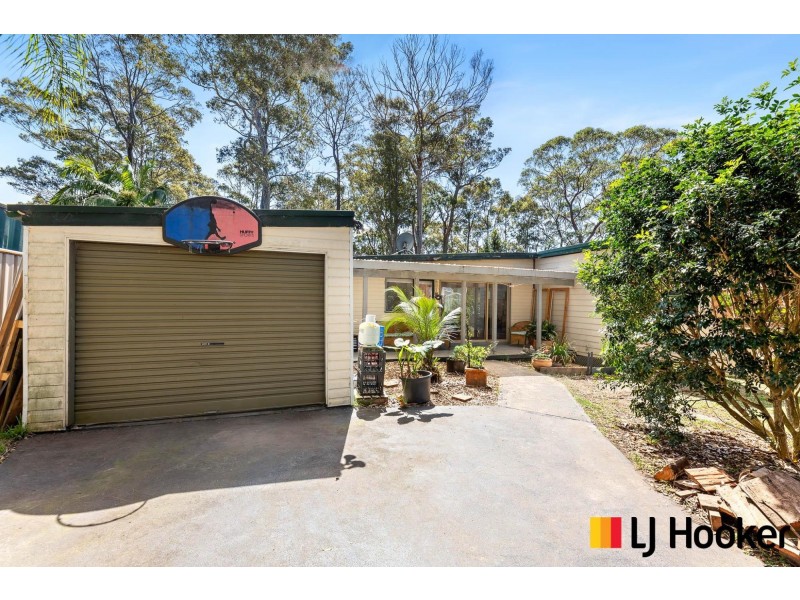 14 Hilmer Avenue, Mossy Point NSW 2537