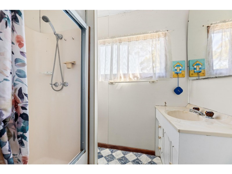 484 Beach Road, Sunshine Bay NSW 2536