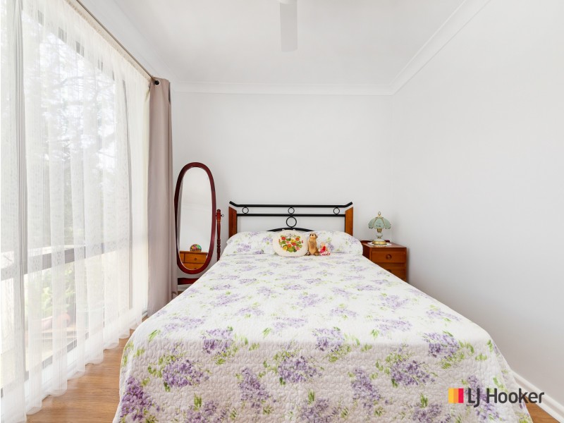1/4 Eric Fenning Drive, Surf Beach NSW 2536