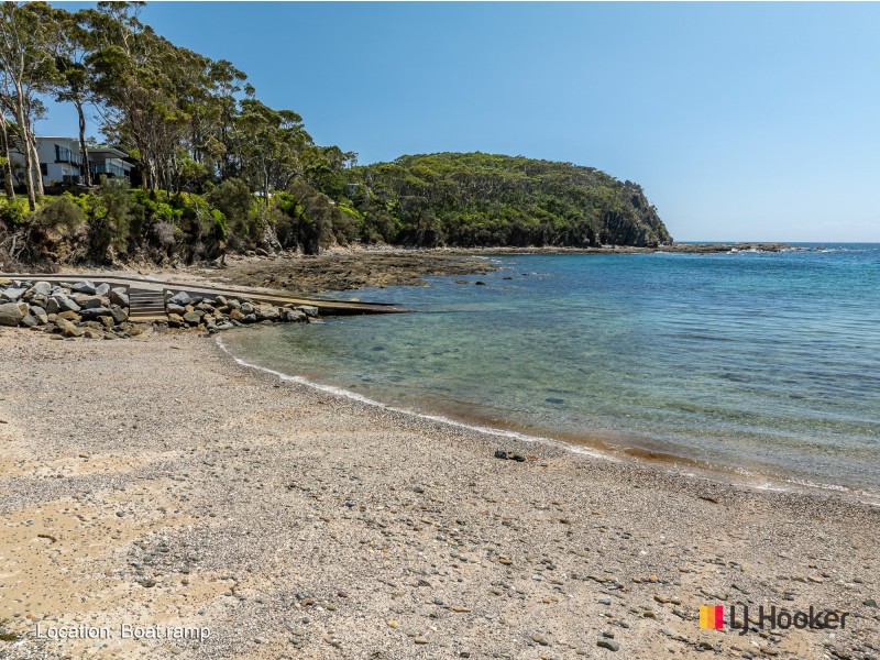 407 George Bass Drive, Malua Bay NSW 2536