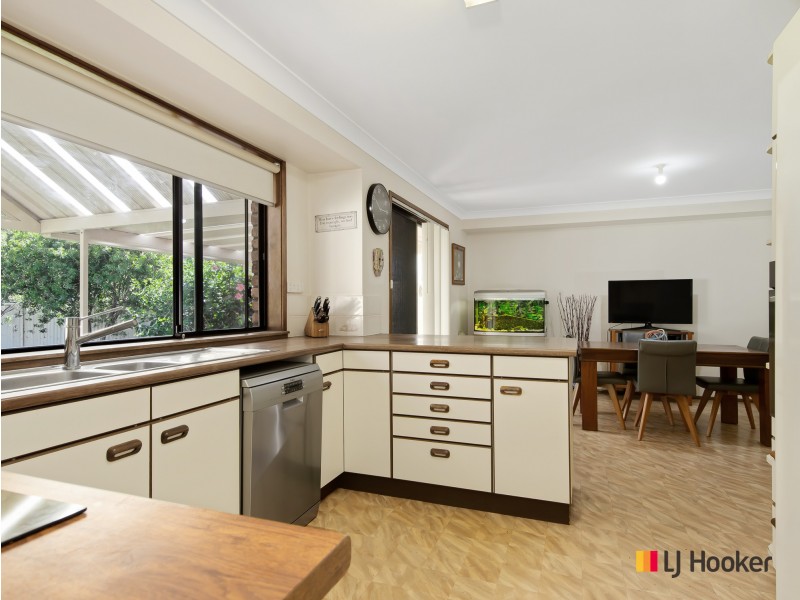 13 Youralla Avenue, Malua Bay NSW 2536