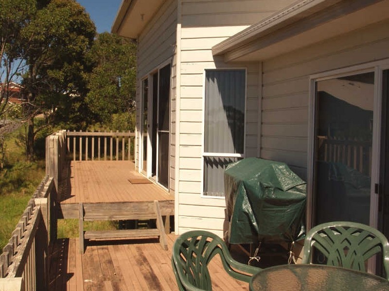 27 Pyang Avenue, Malua Bay NSW 2536