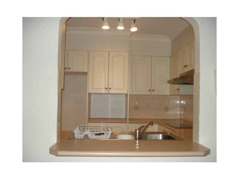 2/2 Lisa Place, Sunshine Bay NSW 2536