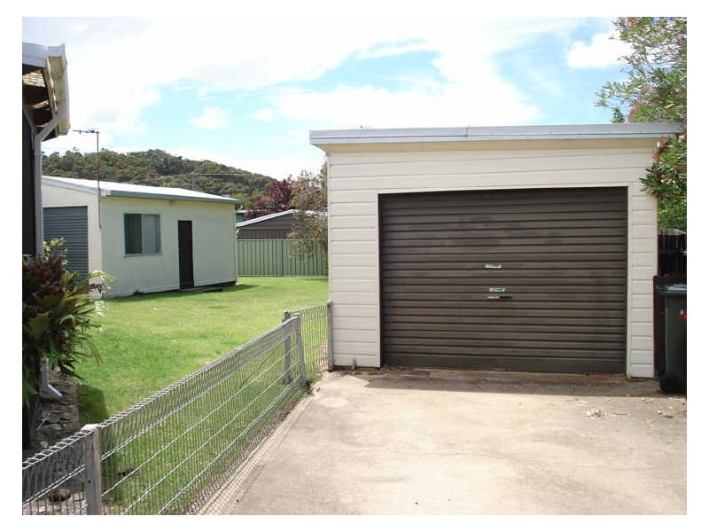 Tomakin NSW 2537