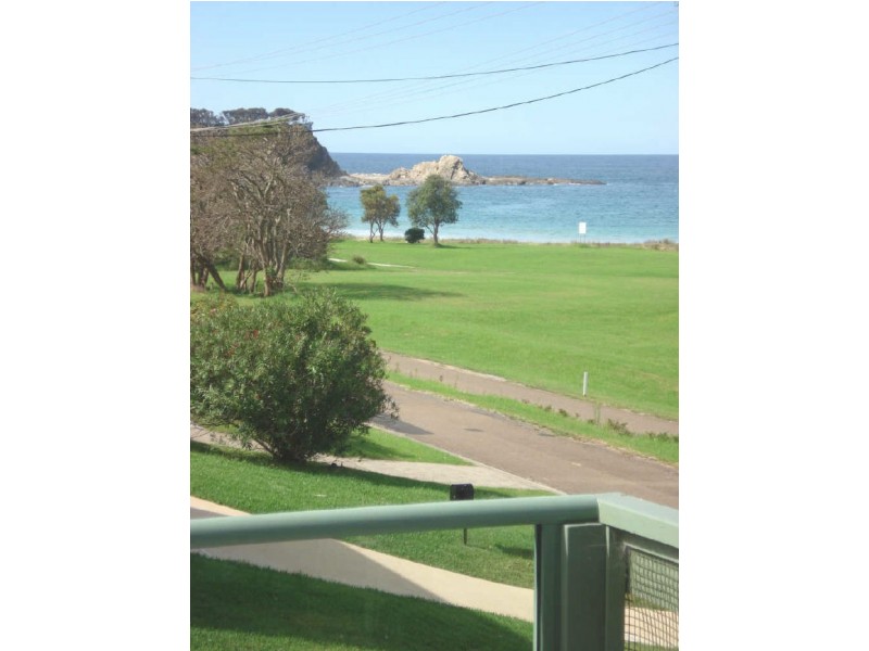 581 George Bass Drive, Malua Bay NSW 2536