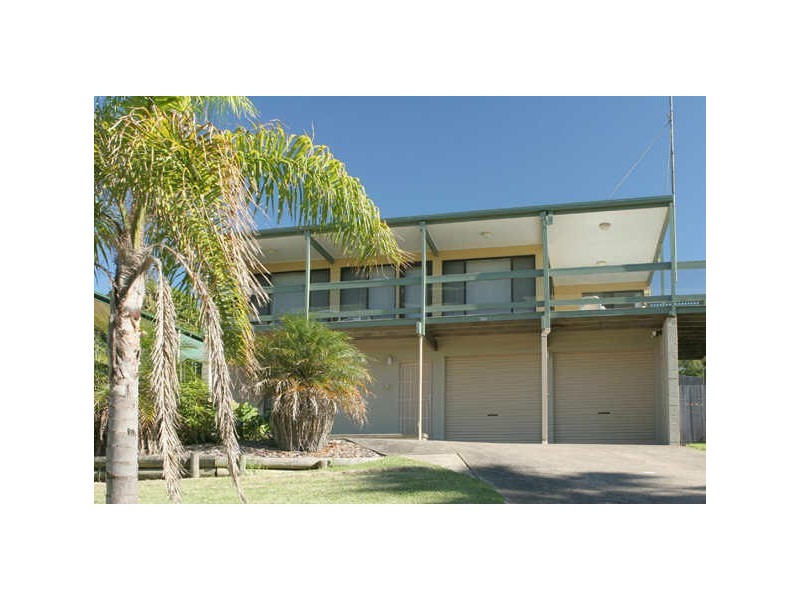 581 George Bass Drive, Malua Bay NSW 2536