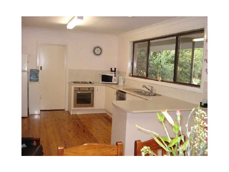2 Bateman Street, Mogo NSW 2536