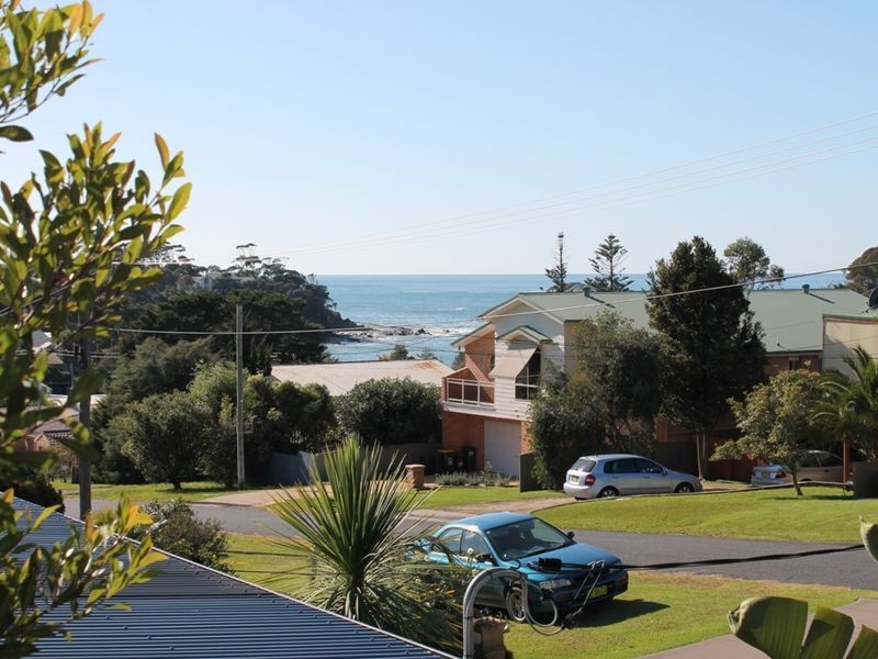 19 Boondi Street, Malua Bay NSW 2536